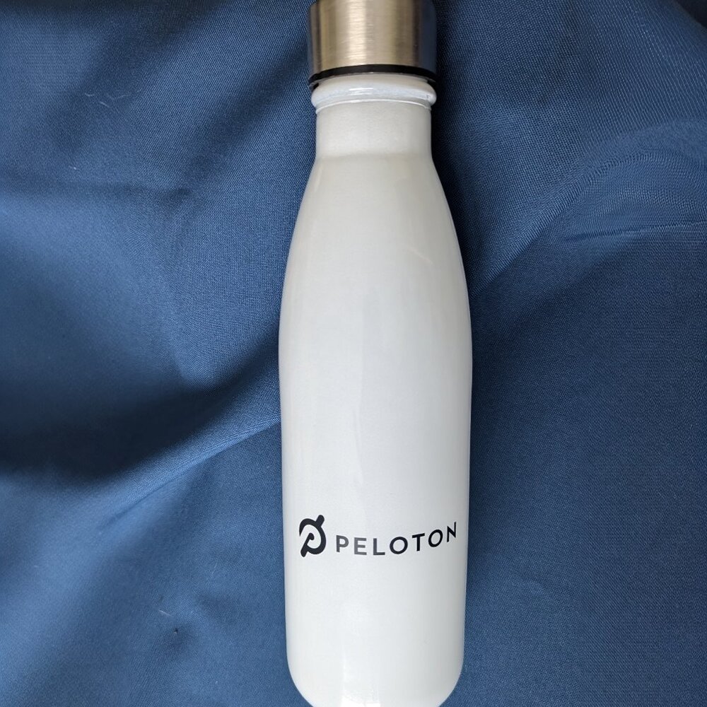 NWT Peloton Glass 21 oz. Water Bottle